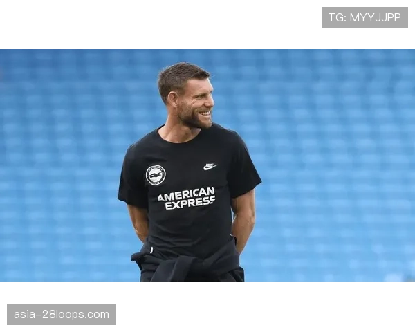 特写：41岁老将米尔纳替补登场，创英超历史出场次数新纪录